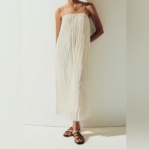 Massimo Dutti LONG PLEATED DRESS
